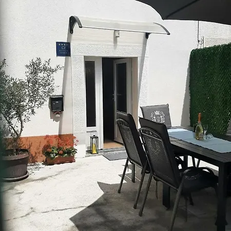 House Rab