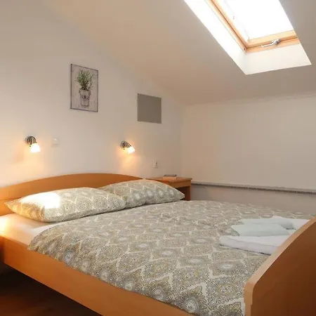 House Rab *